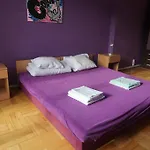 Globetrotter بيت شباب
